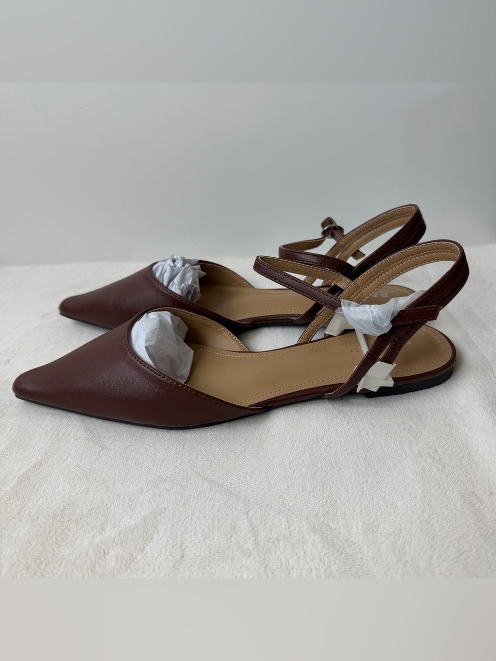 Pointed Toe Slingback Flats - Picture 4 of 6